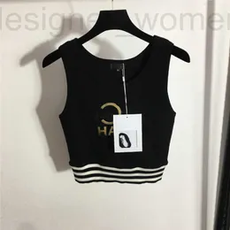T-shirt da donna Designer 2022 T-shirt estiva da donna in maglia con motivo a lettere Ragazze Short Brand Milan Runway Crop Top Abbigliamento High End Stretch Pullover Vest