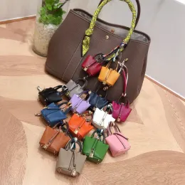 حقائب يدوية مصغرة على محفظة الأطفال لأكياس مصممة الفتاة شماعات المفاتيح الفاخرة.