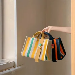 Borse per la spesa LGBT Pride Rainbow Stripe Borsa in tela di cotone e lino Borsa da donna a tracolla impermeabile 2023 Messenger Tote Bag Commuter portatile 230522