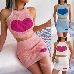 Abbigliamento all'ingrosso Primavera Estate Tute da donna Gonna a due pezzi Set per il tempo libero Amore Contrasto di colore Top nudo Avvolto Anca Gonne Abiti Abbigliamento da donna Abiti