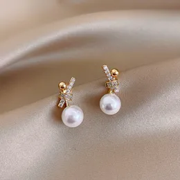 New Trendy Simulated Pearl Dangle Earrings for Women Fashion Wedding Engagement Accessories Simple Stylish Girls Earrings