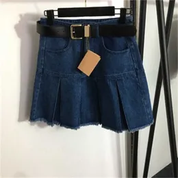 Hottie-Rock-Shorts, Gürtelbesatz, hohe Taille, A-Linie, Polyesterstoffe, plissierter blauer Jeansrock, Damenbekleidung, Designer-Röcke, Sommer, sexy