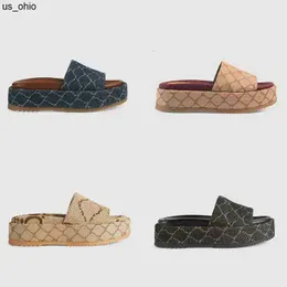 Sandals Designer Slide Womens G Sandals Mens Slippers Flip Flops Luxury Flat Dricel Detridery Printed Jelly Rubber Leather Women Women Dr Shoes08Z2 J0523