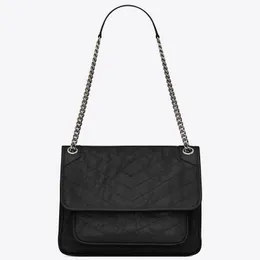 Fashion Crossbody Versatile Women's One Shoulder Shoulder Bag Pleated Design Metal Logo Cowhide Handbag