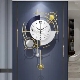 Настенные часы цифровые большие часы современные гостиные золото блэк -метал дизайн простые висящие арт -модные часы