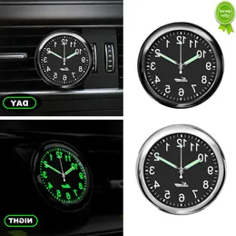 Bil Ny fluorescerande nattvision Bilklockor Zinklegering Material Auto Fashion Clockes Automobile Decoration Ornament med Firm Sticker