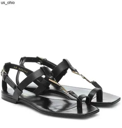 Sandálias femininas verão preto couro genuíno sandália cassandra salto baixo flip flops chinelos dedo do pé aberto sandálias de salto raso elegantes sapatos femininos ao ar livre medalhão sanda