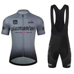 Rowerowe koszulki Sets Tour po Włoch Ubrania rowerowe Set Summer Road Rower Odzież z krótkim rękawem Men Mtb Sport Wear 230522