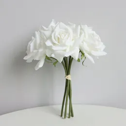 Simülasyon 5 kafa kıvrılmış kenarlar gül buket gerçek dokunmatik çiçekler yapay düğün dekoratif çiçekler gelin el tutarak sahte buket parti masa düzeni çiçek