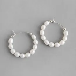 Huggie Daiwujan 925 Sterling Silver Pearl Earrings INS Freshwater Pearl Beaded Hoop Earrings 암컷 기질 야생 은색 귀걸이