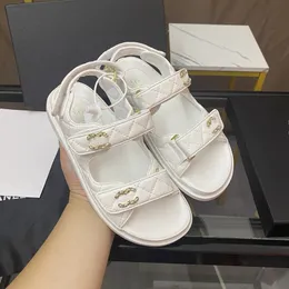 new brand designer Channel women's sandals High quality female slippers Calfskin brand shoes Summer beach designer 2C slippers Channel adjustable buckle flat shoes