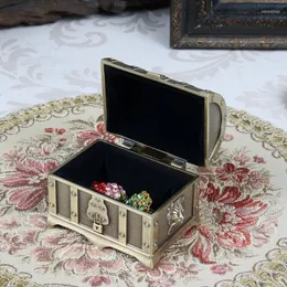 Jewelry Pouches Vintage Metal Box Zinc Alloy Small Storage Pirate Treasure Large Space Holder Gift Case