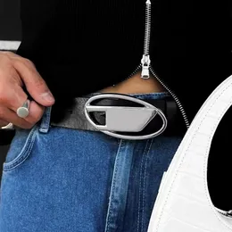 Trendy De Buckle Cinture da donna Designer Oval Metal Versatile Y2k Stile americano Cintura da donna Jeans Cinture Ragazze Ins Cintura di design retrò