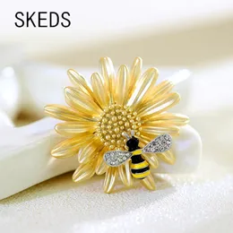 Skeds Elegant Bee Sunflower Samla honungsbroscher för kvinnor Daisy Emamel Pin Sweet Scarf Clip Jewelry Clothes Brooch Gift