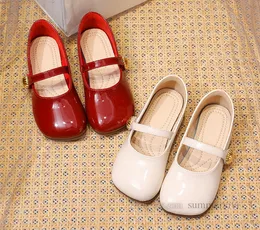 Kids Shoes planos Spring Autumn Girls Red Pu Leather Sapatos Princess