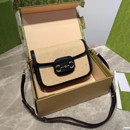 luksurys damskie torby na ramiona torebki torebka sprzęgła klasyczny mini mini podróżne crossbody letnia słoma sztandra portfela ramion