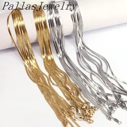 Kettingen 10 stuks platte ketting accessoires mode-sieraden voor vrouwen mannen goud zilver kleur snake collier mix maat