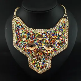 Choker Fashion Geometry National Glass Resin Perline Accessori per abiti da donna Collana girocollo con girocolli dichiarazione fatta a mano N3513