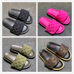 Tasarımcılar havuz yastık katırları kadın sandaletler gün batımı düz konfor katır yastıklı ön kayış terlikleri yumuşak şık giymesi kolay tarz slaytlar kutu