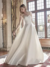 2023 Modern satin bröllopsklänning trädgård brud klänningar våren vestido de novia älskling stropplös brudklänningar lyxiga enkla brudklänningar Dubai Robe de Mariage