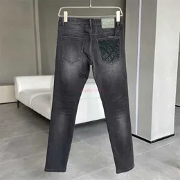 Roupas de grife amires jeans calças jeans amies outono jeans bordados pretos para homens mans slim fit small pés simples versátil micro elástico panela