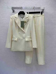 Women's Suits & Blazers designer New fashion double breasted suit long sleeved jacket mid waist and small leg cropped pants set WA6Q