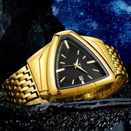 Armbanduhren Herrenuhren Mode Edelstahl Armbanduhr Dreieck Design Persönlichkeit Männliche Quarzuhr