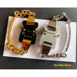 Bracciali 2020 ALYX BRACCIALETTO Uomo Donna 1017 ALYX 9SM BRACCIALETTI con ciondolo Lettere traforate vuote Catena in acciaio inossidabile AUSTRIA