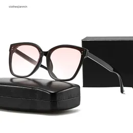 2023 Luxus-Mode-Sonnenbrillen Fabrik% 80 Einzelhandel Gleiche GM-Sonnenbrille 2021 Neue Netzrote große Gesichts-Polarisierte Sonnenbrille für Männer und Frauen Anti-Ultraviolett