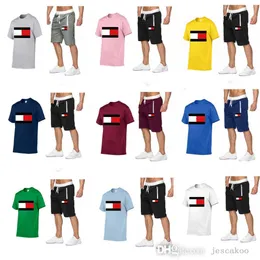 Designer Mens Active Tracksuits Summer Brand Gedrukte outfits Katoen met kort mouw T-shirt en shorts Pak Plus Size Clothing