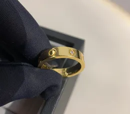 2023 Luxuriöser, hochwertiger, schmaler Punkband-Ring aus V-Gold-Material mit Diamant in drei Farben plattiert und Boxstempel PS5163