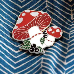 Brooches Mushrooms Hard Enamel Pin Kawaii Red And Blueberry Cartoon Plant Metal Brooch Accessories Fashion Badge Jewelry Gift