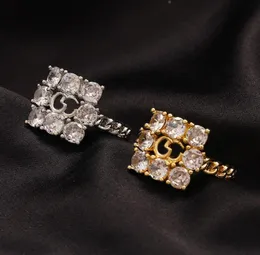 Never Fade Brand Letter Designer Band Rings de alta qualidade 18k Placamento de ouro 925 prata banhado aço inoxidável anel embutido para amantes de cristal acessórios de jóias de casamento