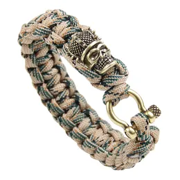 Retro-Wikinger-Stil, Totenkopf-Charm, Wikinger-Armband, geflochtene Camouflage-Paracord-Armbänder für Männer, Geschenk