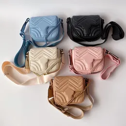 Tasarımcı çanta kadın çanta lüksler tasarımcıları moda marmont çanta omuz çantaları çapraz cüzdan bayan deri klasik mektup kalp tarzı zincir