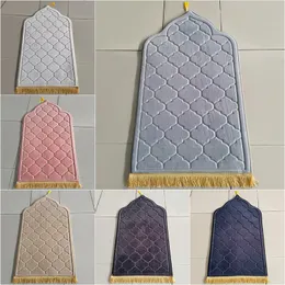 Carpet Flannel Embossed Worship Blanket Irregular Prayer Mat Solid Color Thickened Specialshaped Pad 65X110CM 230525