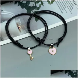 Bracelets de charme 2 PCs Tecla de trava Casal Set Set Black White Pink Color Classic Cordão Ajustável para Lover Jewelry Drop Del Del Dhzca