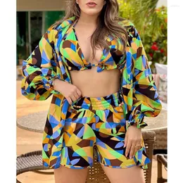 Chándales de mujer Wepbel Estampado geométrico Manga de linterna Conjunto de pantalones cortos con Bralette Estampado en color Conjuntos de 3 piezas Trajes Verano Playa