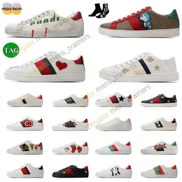 Luxe Hommes Femmes Ace Sneakers Casual Chaussures Italie Dessins Animés Stripe Tiger Flower Baskets Abeille Brodée Marche Basse Plate-Forme Designer Sneakers Grande Taille 46