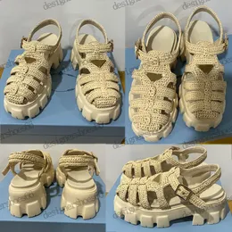 Monolit Rafya Sandalet 1x138n Sandali Monolit Tığ işi Sandalet Monolit Tessuto Intrecciato Platform Sandalet Logosu Sportif Desen Tasarımcı Sandal