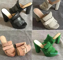 2022 Women Sandalet Yüksek Topuklu Platform Slide Saçak Çift Ton Süet ve Deri Vintage Midheel Sandals4746067