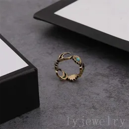 Rings daisy metal old effect men ring creative design plated silver gold womens lady birthday present charming wedding rings classical cjeweler ZB038 E23