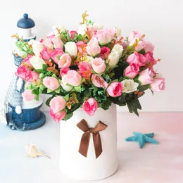Kwiaty dekoracyjne 33 cm 18heads mini róże sztuczne kwiaty gałąź gałęzi domu ogrodowy sypialnia dekoracja salonu fałszywe flores DIY aranżacja