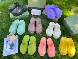 luxe slippers merk ontwerpers Dames Dames Holle Platform Sandalen Zomer ademende materialen slip zachte zolen sexy mooie zonnige strand vrouw schoenen slippers