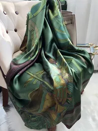 スカーフヘビーシルクスカーフ女性手作りの女性ステッチ春と秋の野生の大きな四角いショールデュアル使用