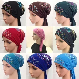 Etniska kläder strass kort svans håravfall kvinna muslimsk islamisk arabisk shayla turban cap hatt