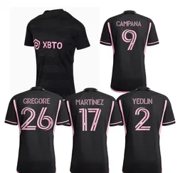 23 Beckham 10 Pizarro 11 Pellegrini 21 Carranza 19 Robinson 7 Morgan Futbol Formaları Özelleştirilmiş 23-24 Siyah Açılış Futbol Jersey Tasarım Dhgate İndirimi