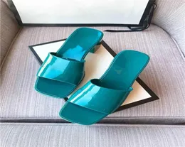 Sandalias 2021, moda de verano, zapatillas con estampado de diapositivas de gelatina, zapatos de playa para baño, zapatillas deslizantes de tacón alto para mujer, talla EE. UU. 4107746062