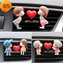New Boy Girl Couple Car Profumo Lovely Air Conditioning Aromatherapy Clip Cute Car Accessories Interior Woman Deodorante per ambienti