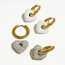 Pendientes de aro Peri'sbox antideslustre acero inoxidable 18K chapado en oro diamantes de imitación esmalte corazón encanto para mujeres Huggies desmontables
